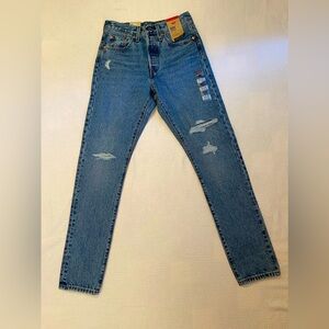 CUTE LEVI'S 501 SKINNY JEANS - RIPPED - BUTTON FLY - 24 / 30